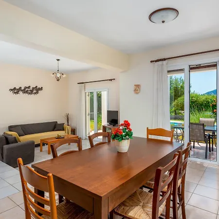 Villa Apollo Classico *